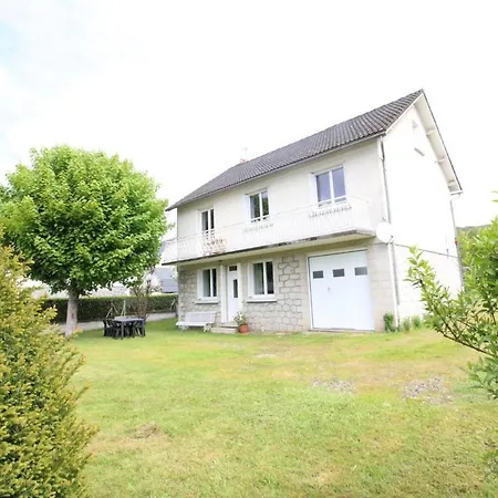 Maison Independante Au Calme Avec Jardin, Proche Activites Nature, Et Lacs, Animaux Acceptes - Fr-1-742-551 Feriehus Condat (Cantal)